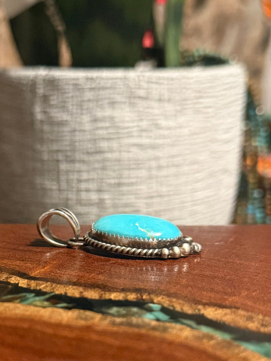 Navajo Handmade Kingman Turquoise Pendant