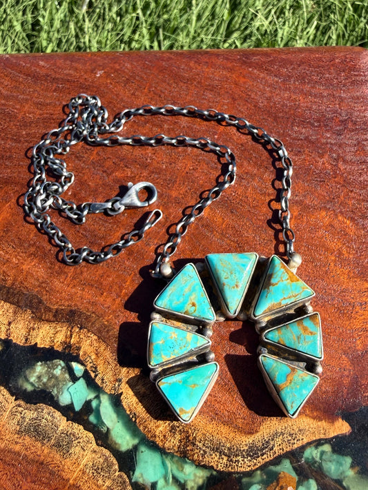 Navajo Handmade Kingman Turquoise Naja Necklace