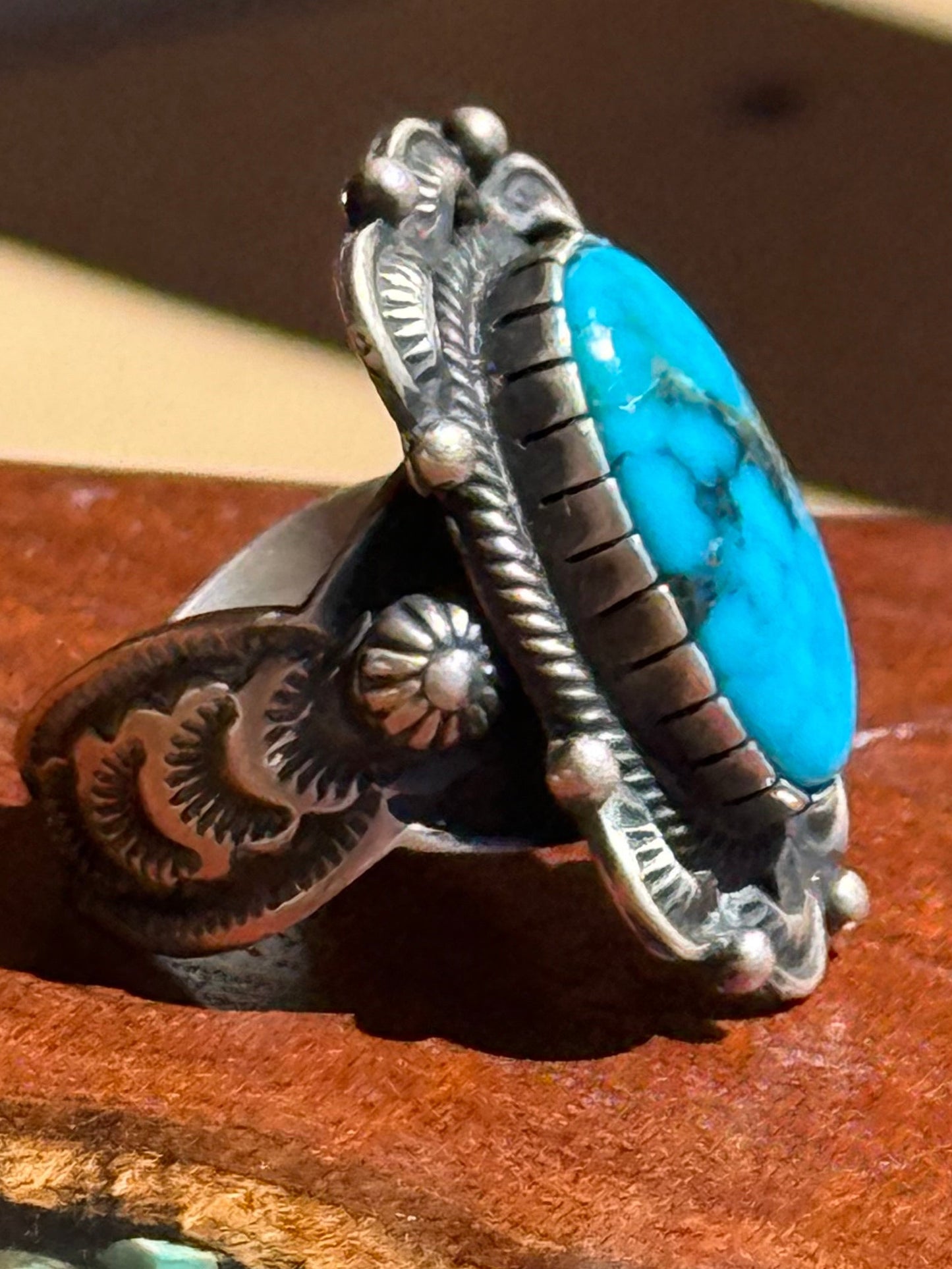 Navajo Handmade Kingman Turquoise Ring