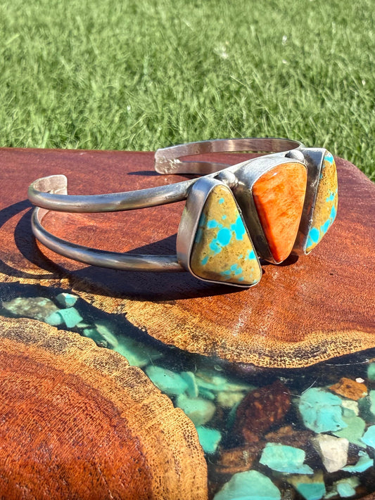Navajo Handmade Multi color Three Stone Cuff