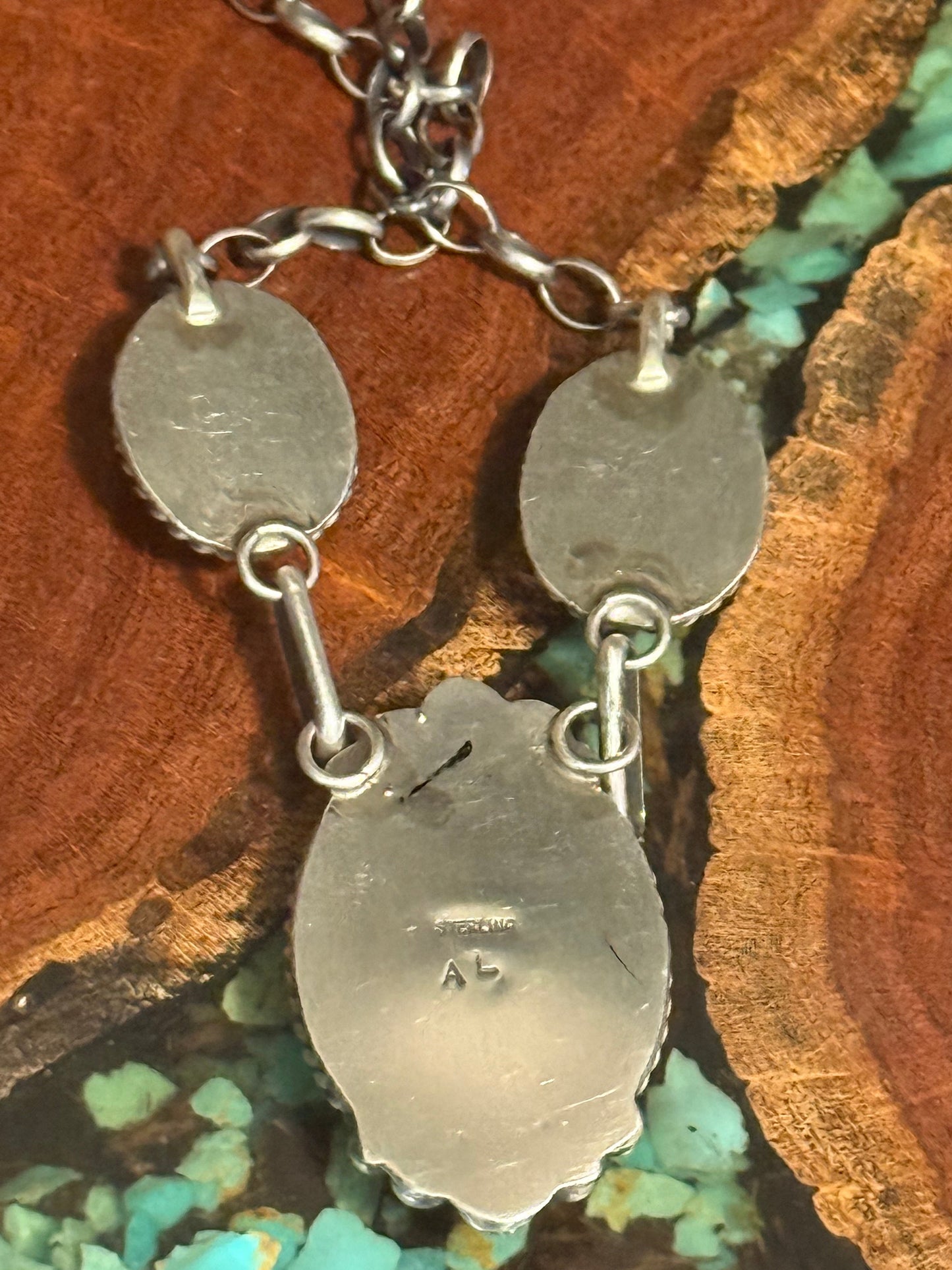Navajo Handmade Mine 8 Turquoise 3 Stone Lariat