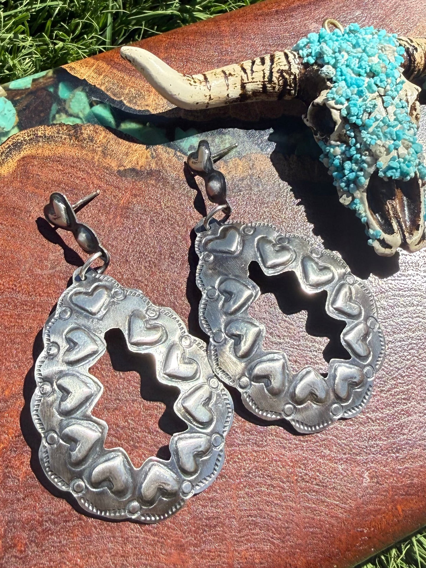 Navajo Handmade Sterling Silver Teardrop Heart Bump up Chandelier Earrings
