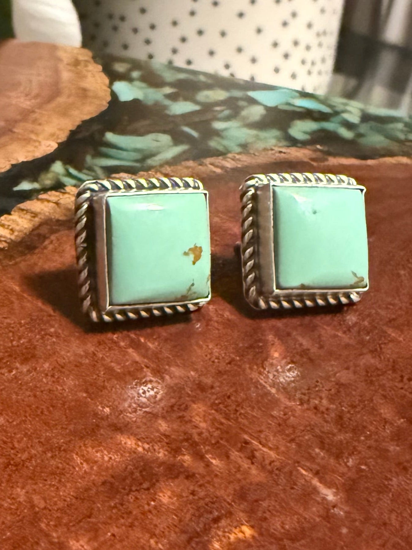Navajo Handmade Kingman Turquoise Stud Earrings