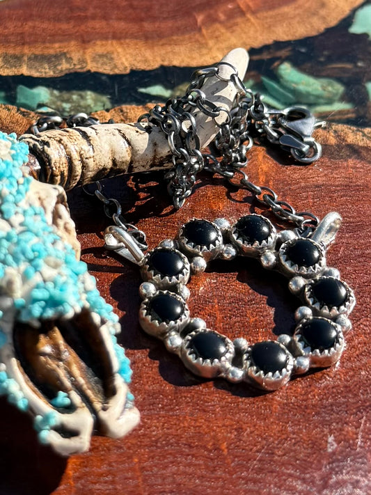 Navajo Handmade Circle Onyx 16” Cluster Necklace
