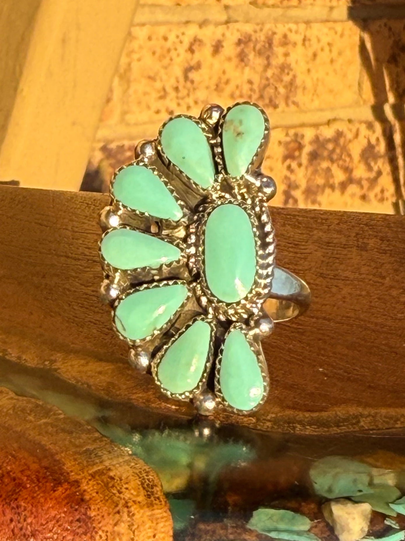 Navajo Handmade Adjustable Kingman Turquoise Half Cluster Ring