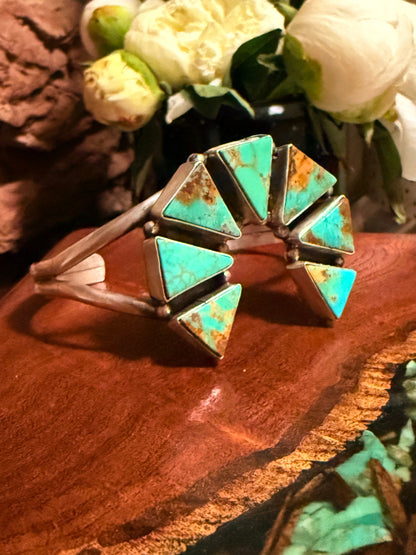 Navajo Handmade Kingman Turquoise Naja Cuff Bracelet