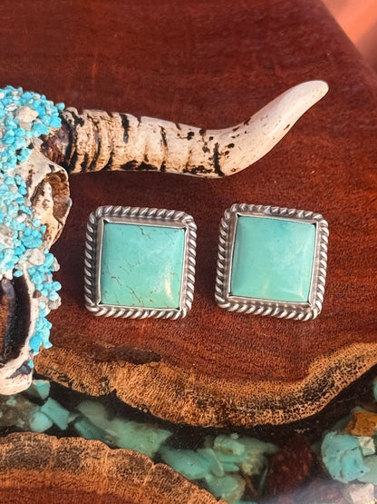 Navajo Handmade Kingman Turquoise Stud Square Earrings
