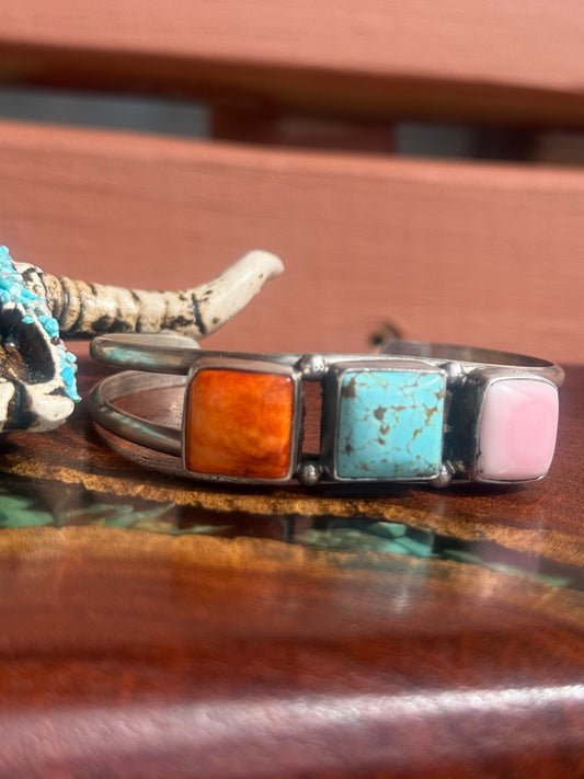 Navajo Handmade Multi Color Three Stone Cuff
