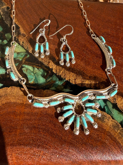 Handmade Zuni Kingman Needle Point Necklace with Earrings