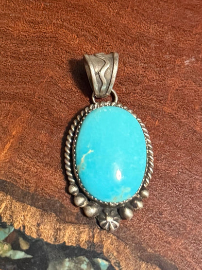 Navajo Handmade Kingman Turquoise Pendant