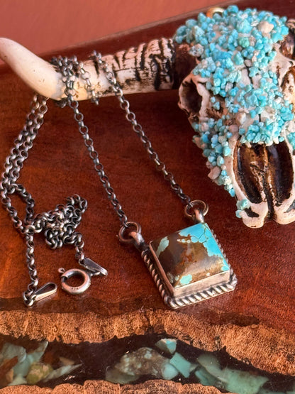 Navajo Hamdmade Mine 8 Turquoise Square Necklace