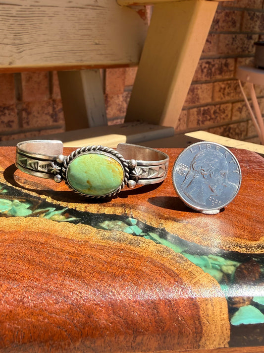 Navajo Handmade Kingman Turquoise Bracelet Set in Sterling Silver