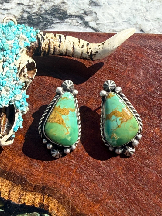 Navajo Handmade Kingman Turquoise Freeform Studs