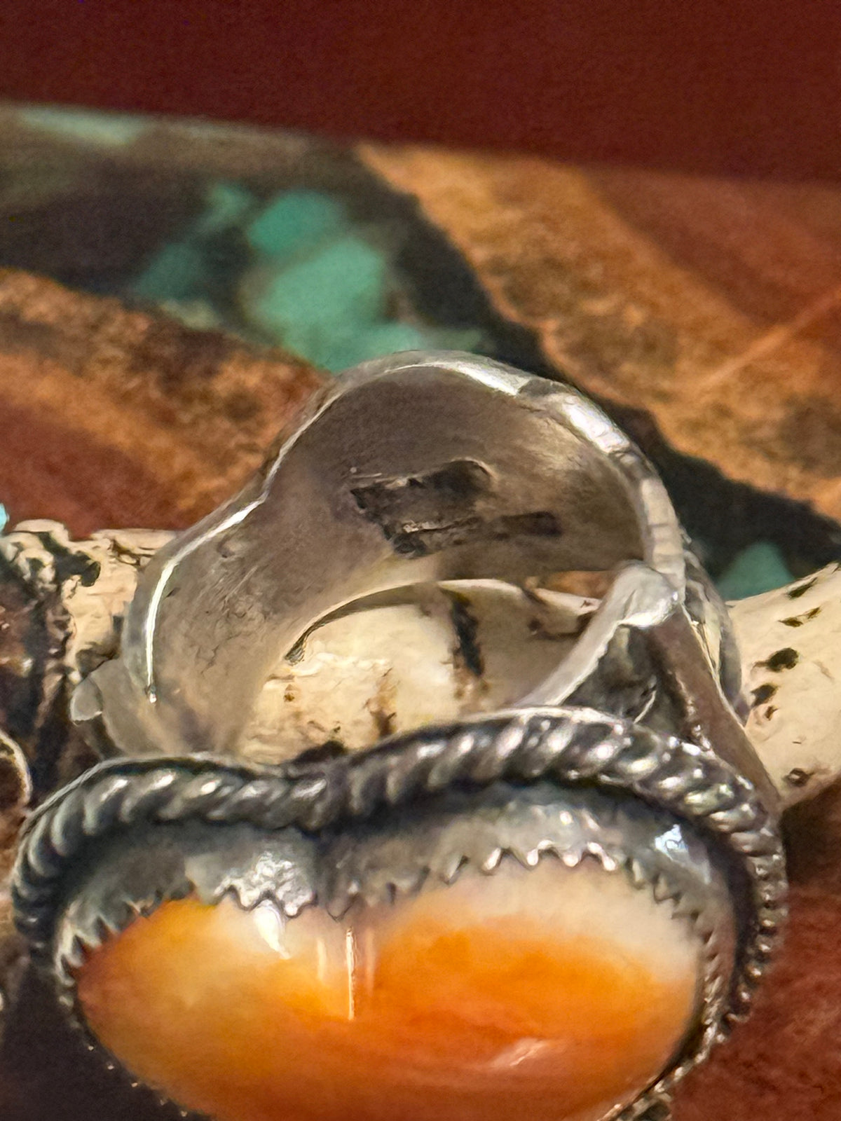 Navajo Handmade Heart Spiny Oyster Ring