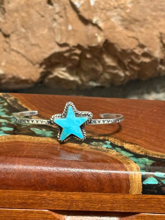 Navajo Handmade Kingman Turquoise Star Bracelet Set in Sterling Silver. Made by Donovan Skeet.