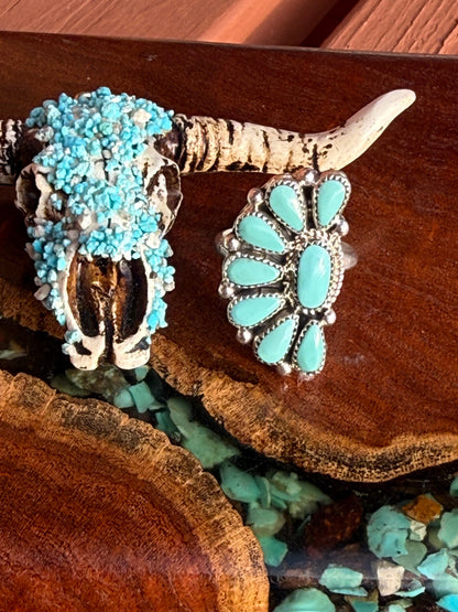 Navajo Handmade Adjustable Kingman Turquoise Half Cluster Ring