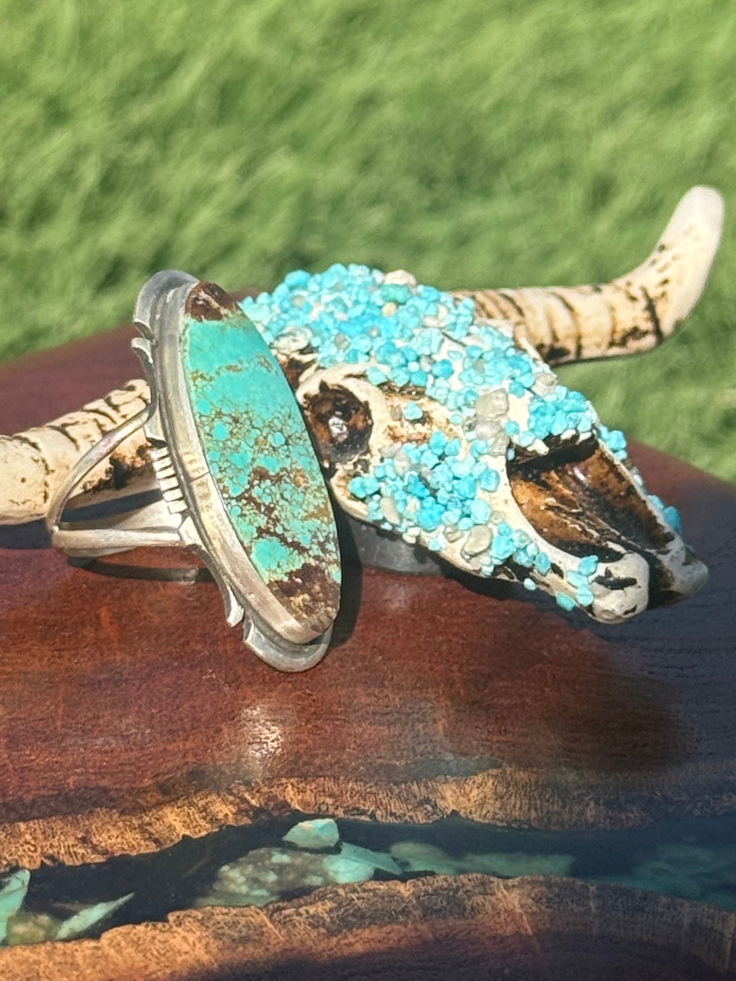 Navajo Handmade Mine 8 Turquoise Ring