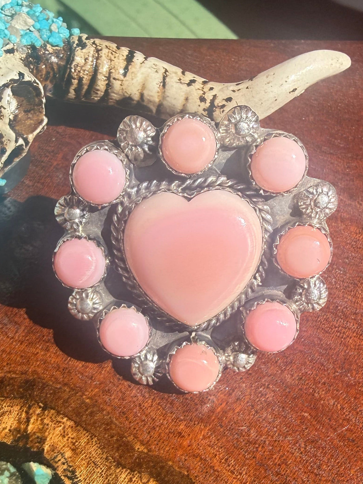 Navajo Handmade Conch Heart Cluster Adjustable Ring