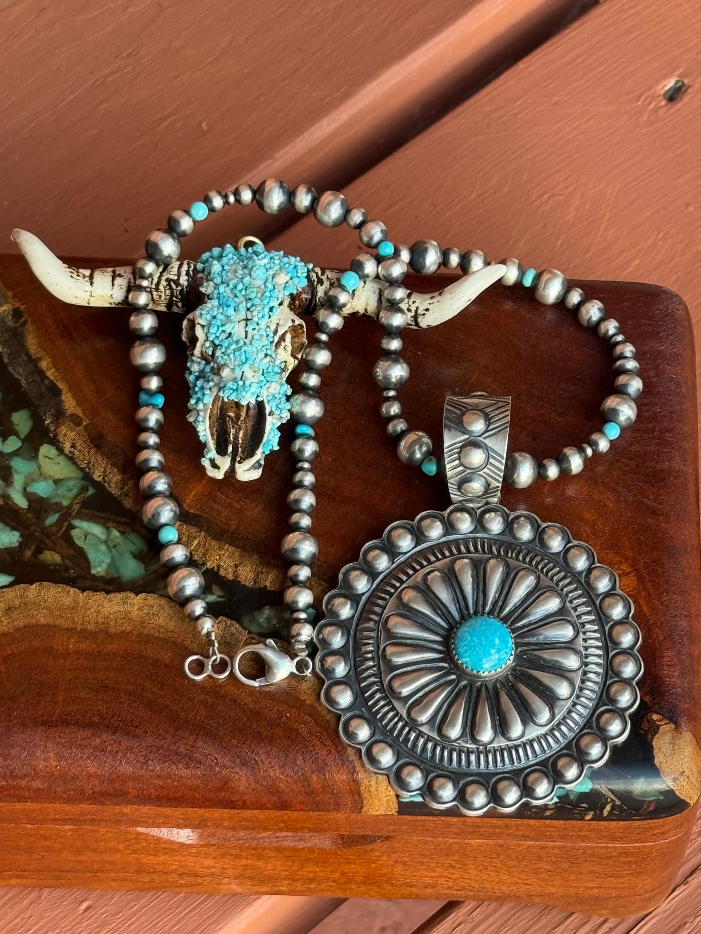 Navajo Handmade Kingman Turquoise Pendant