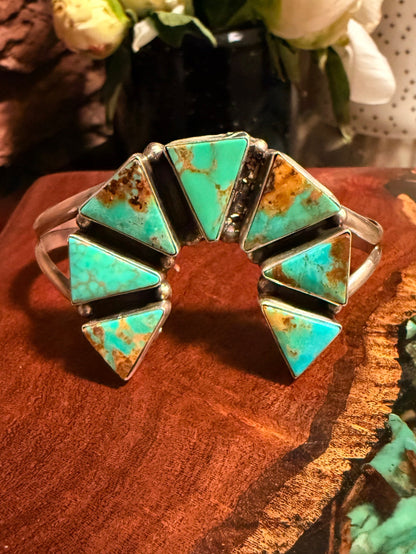 Navajo Handmade Kingman Turquoise Naja Cuff Bracelet