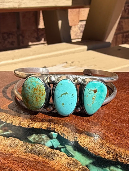 Navajo Handmade Kingman Turquoise Bracelet Set in Sterling Silver
