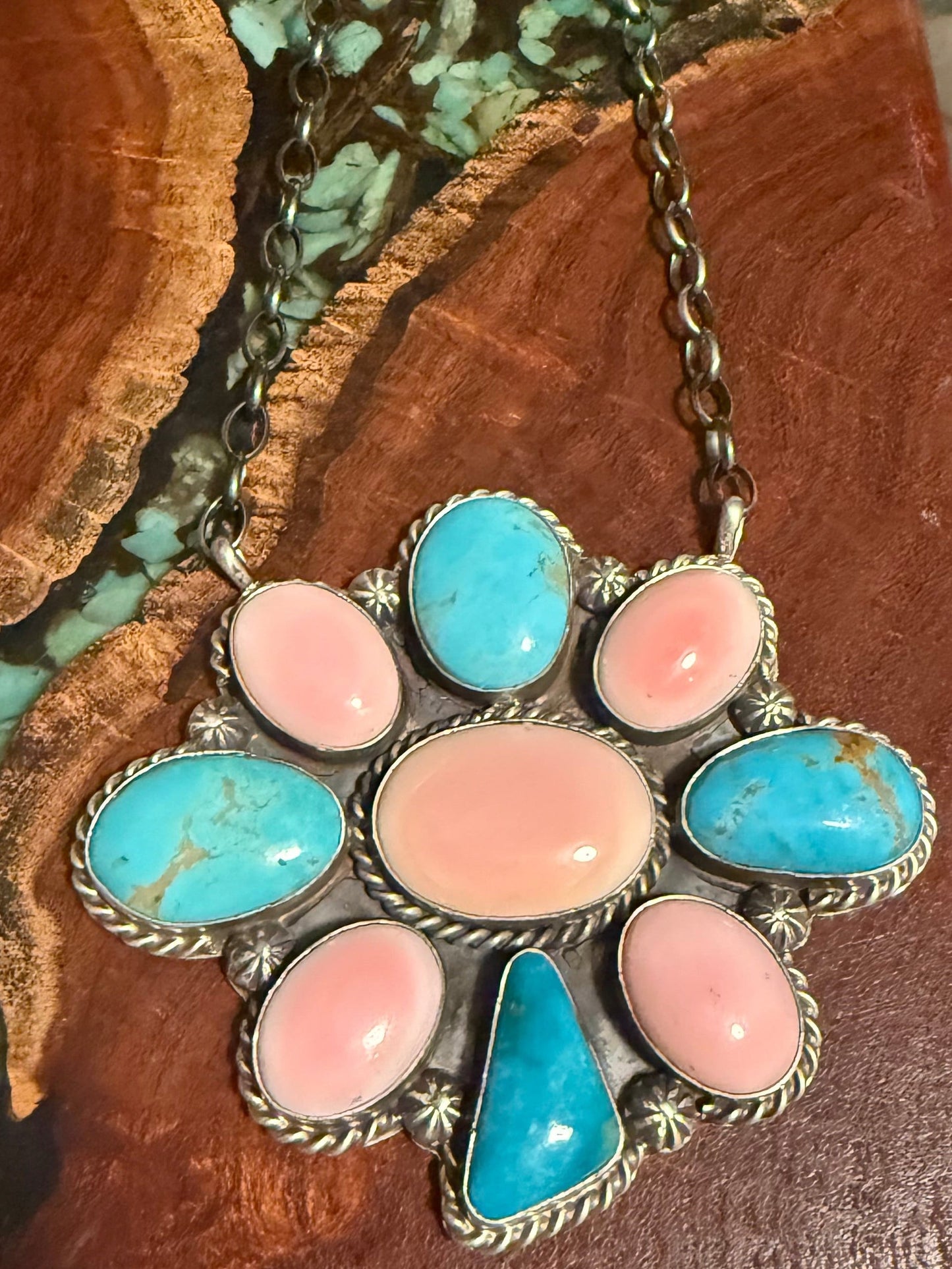 Navajo Handmade Pink Conch and Kingman Turquoise Cluster Pendant Necklace on 18” Chain