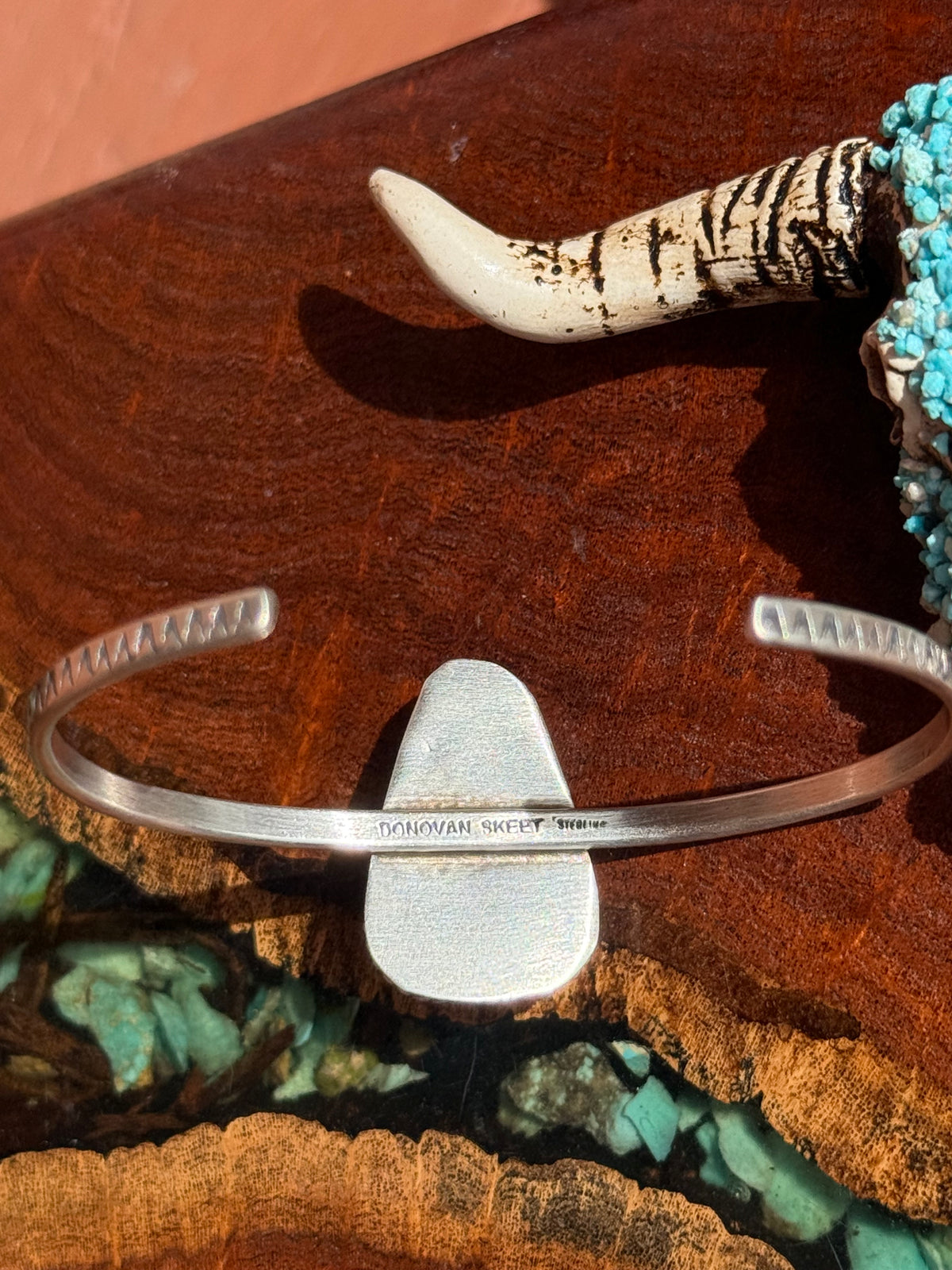 Navajo Handmade Blackjack Cuff Set in Sterling Silver