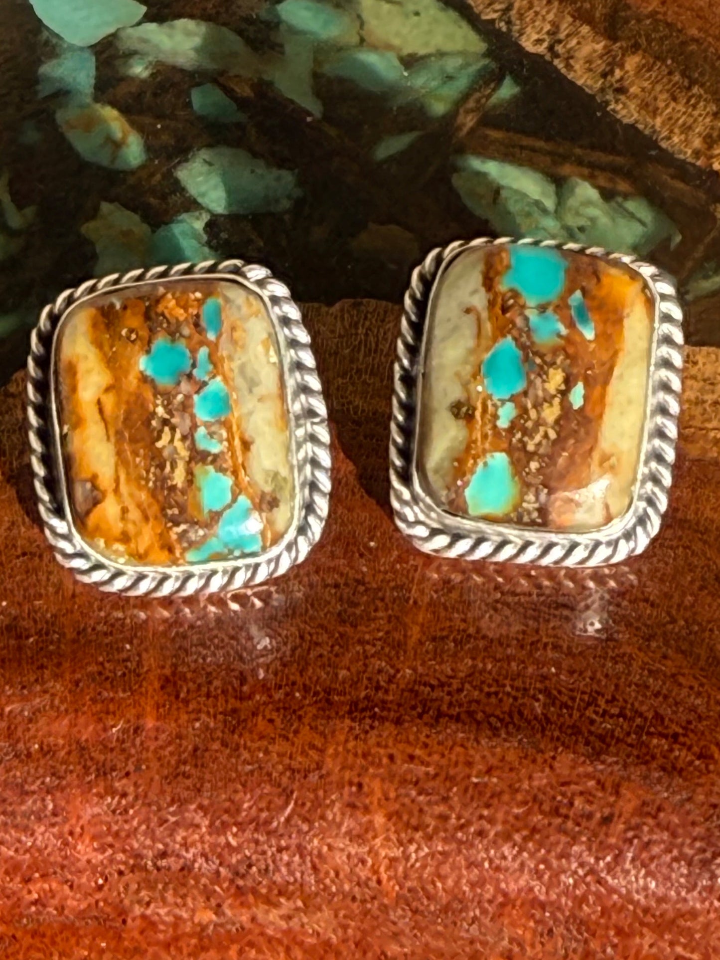 Navajo Handmade Royston Ribbon Stud Earrings Set In Sterling Silver