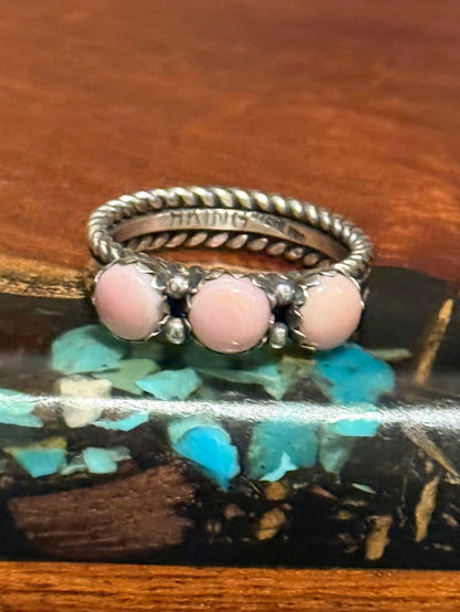 Navajo Handmade Pink Conch Ring Set in Sterling Silver Made by Ray King