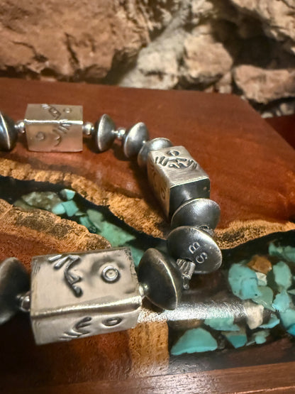 Sophia Becenti Handmade Navajo Pearl Stretch Bracelet